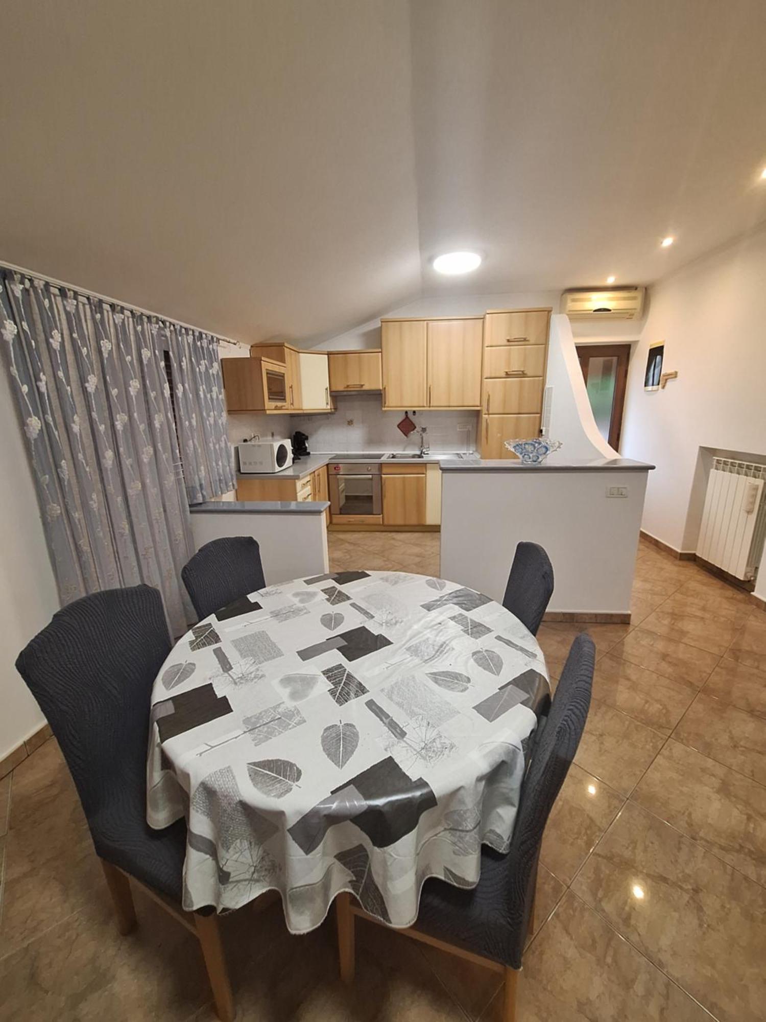 App Keti Apartman Umag Kültér fotó